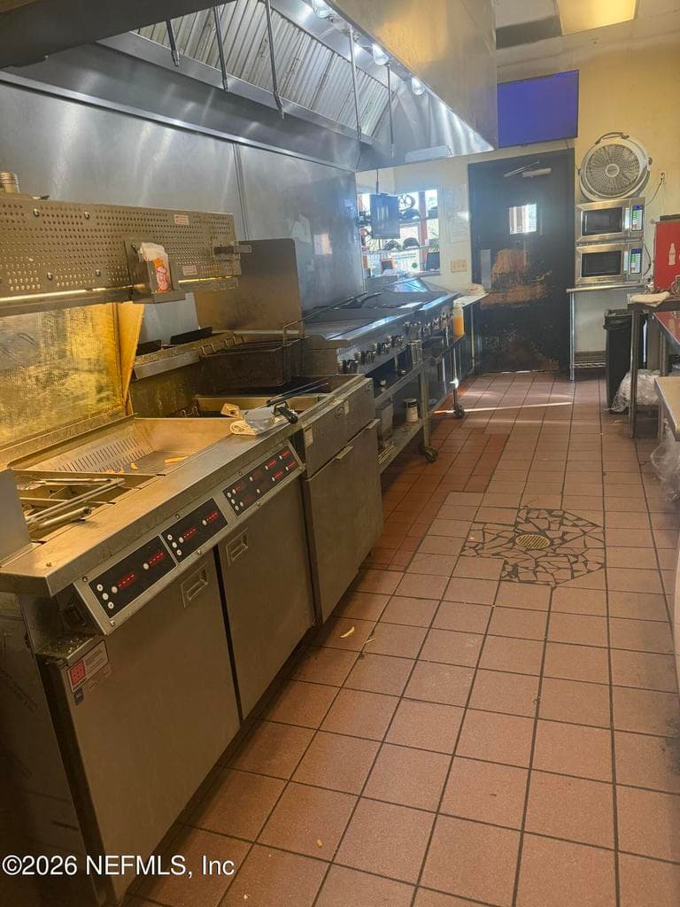 1330 BLANDING Boulevard 170, Orange Park, FL 32065