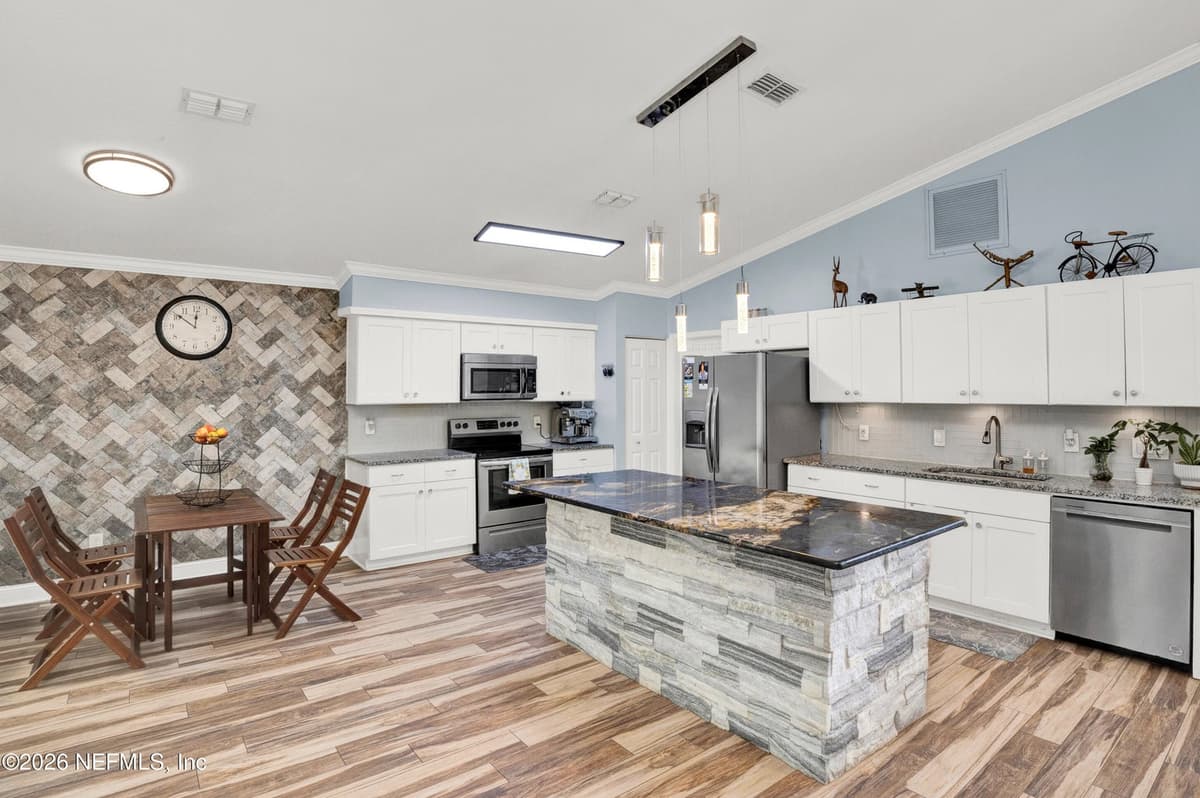 406 CRANES LANDING Court, Jacksonville, FL 32216 2