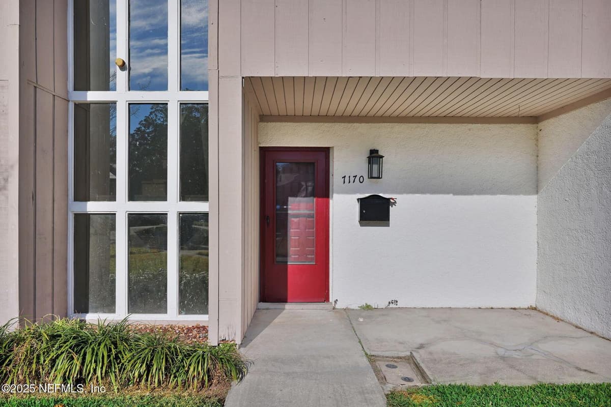 7170 CYPRESS COVE Road 28, Jacksonville, FL 32244 2