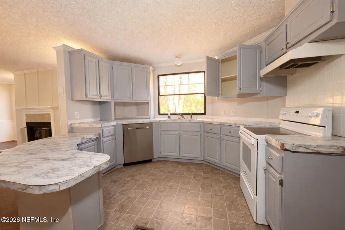 54052 DORNBUSH Road, Callahan, FL 32011 2