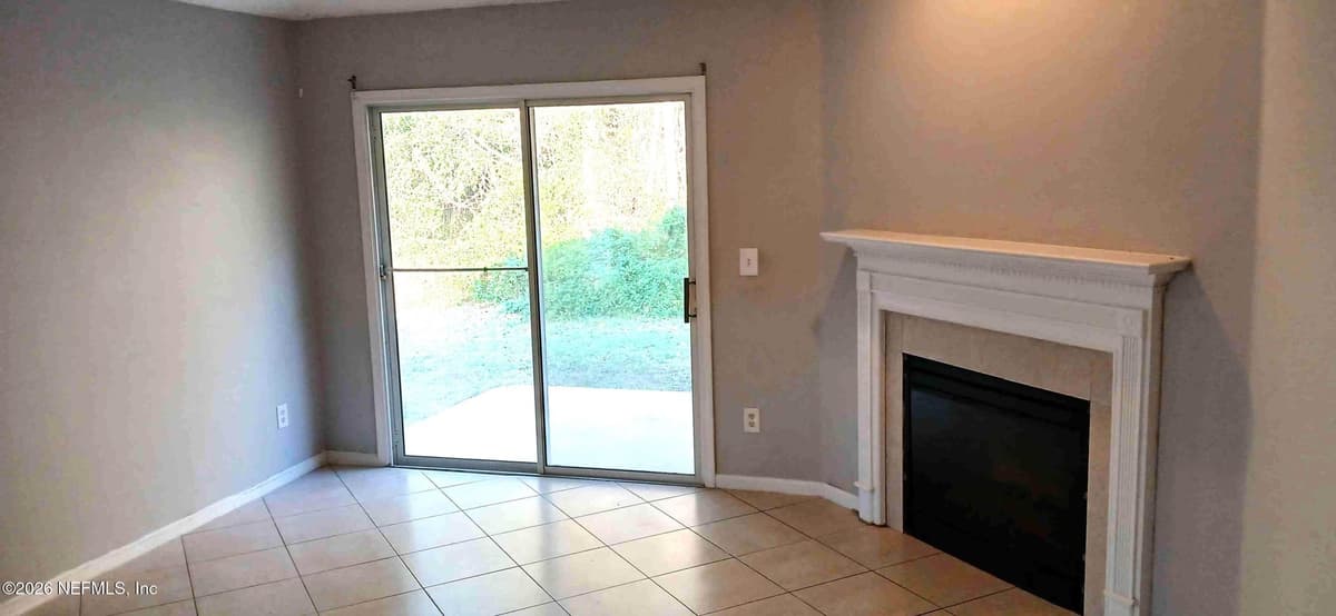 273 FORT MILTON Drive, Jacksonville, FL 32220 3