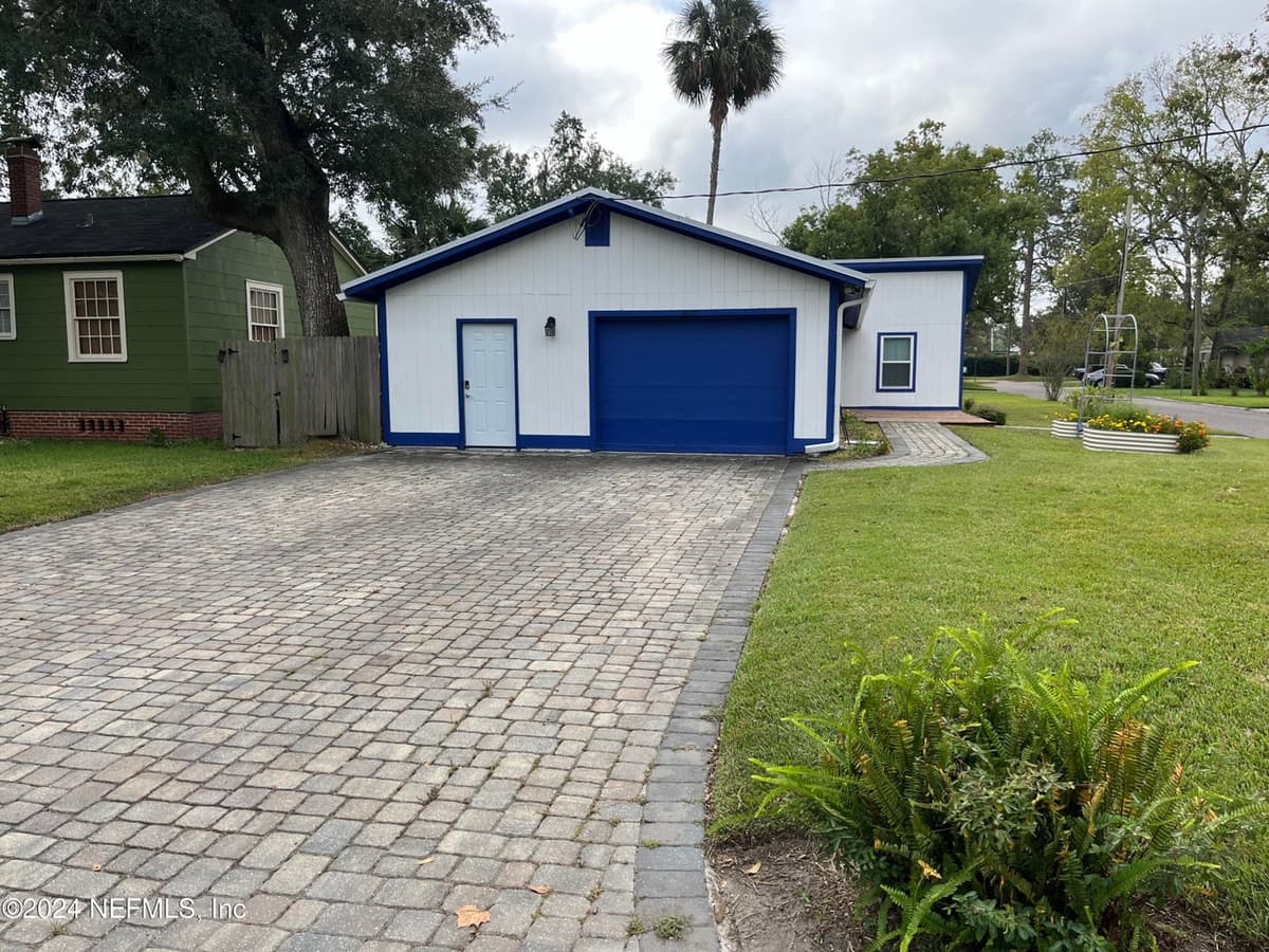 3596 CYPRESS Street, Jacksonville, FL 32205 2