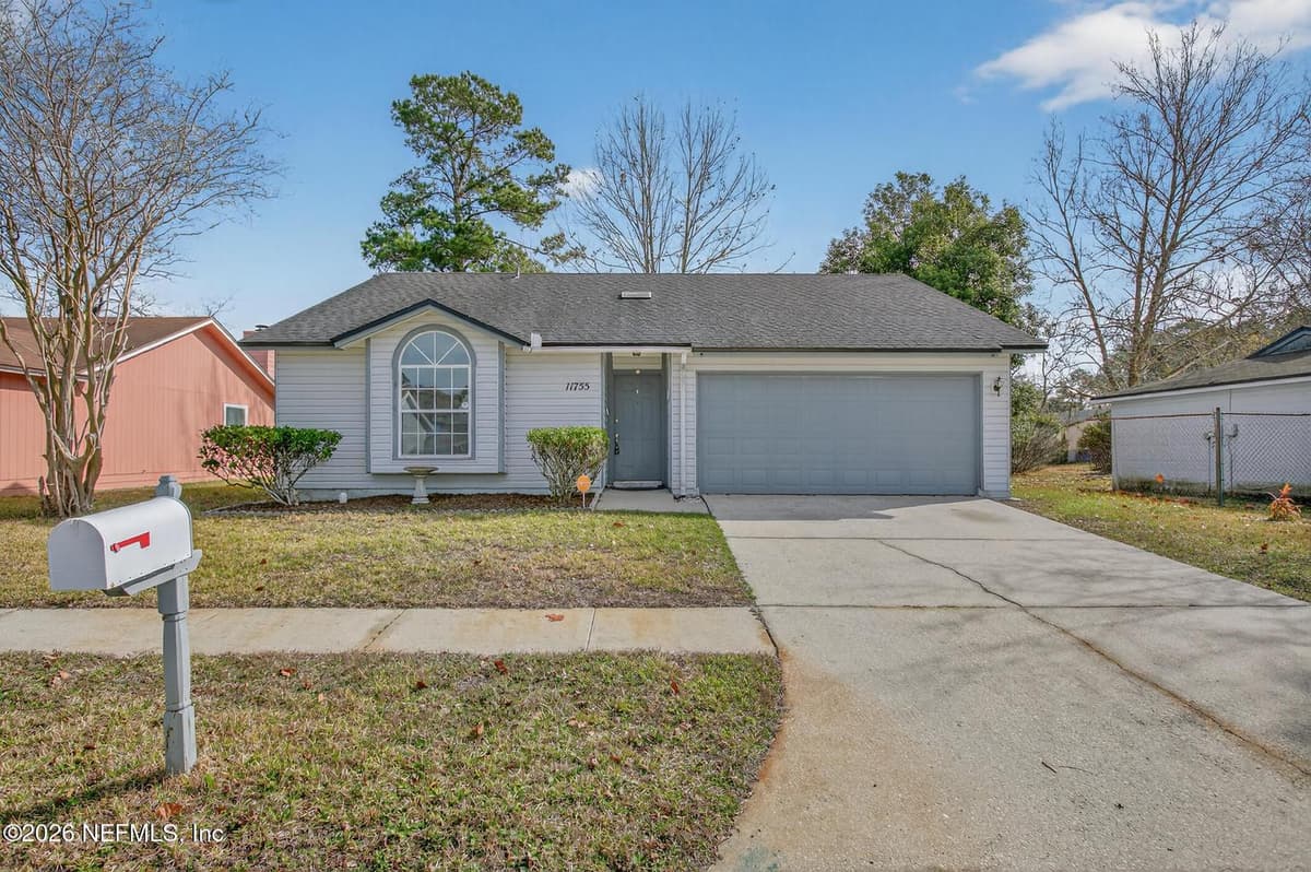 11755 KINGFISHER Lane E, Jacksonville, FL 32218 2