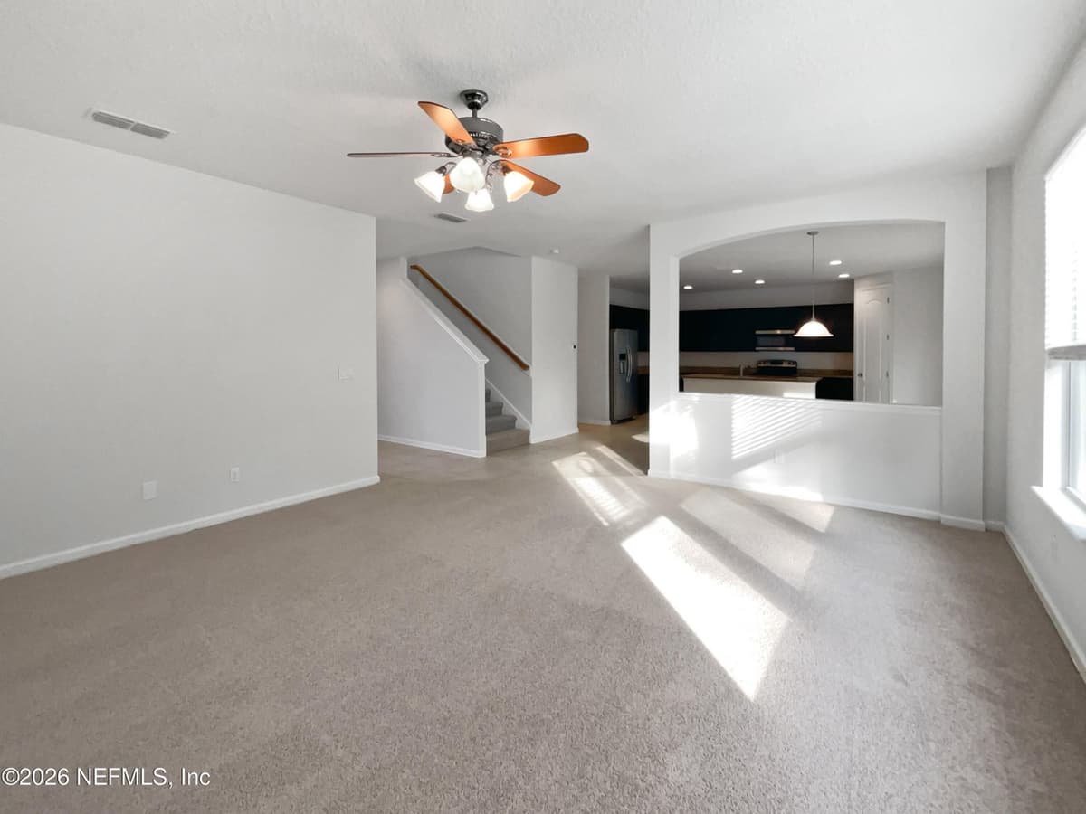 15713 LEXINGTON PARK Boulevard, Jacksonville, FL 32218 3