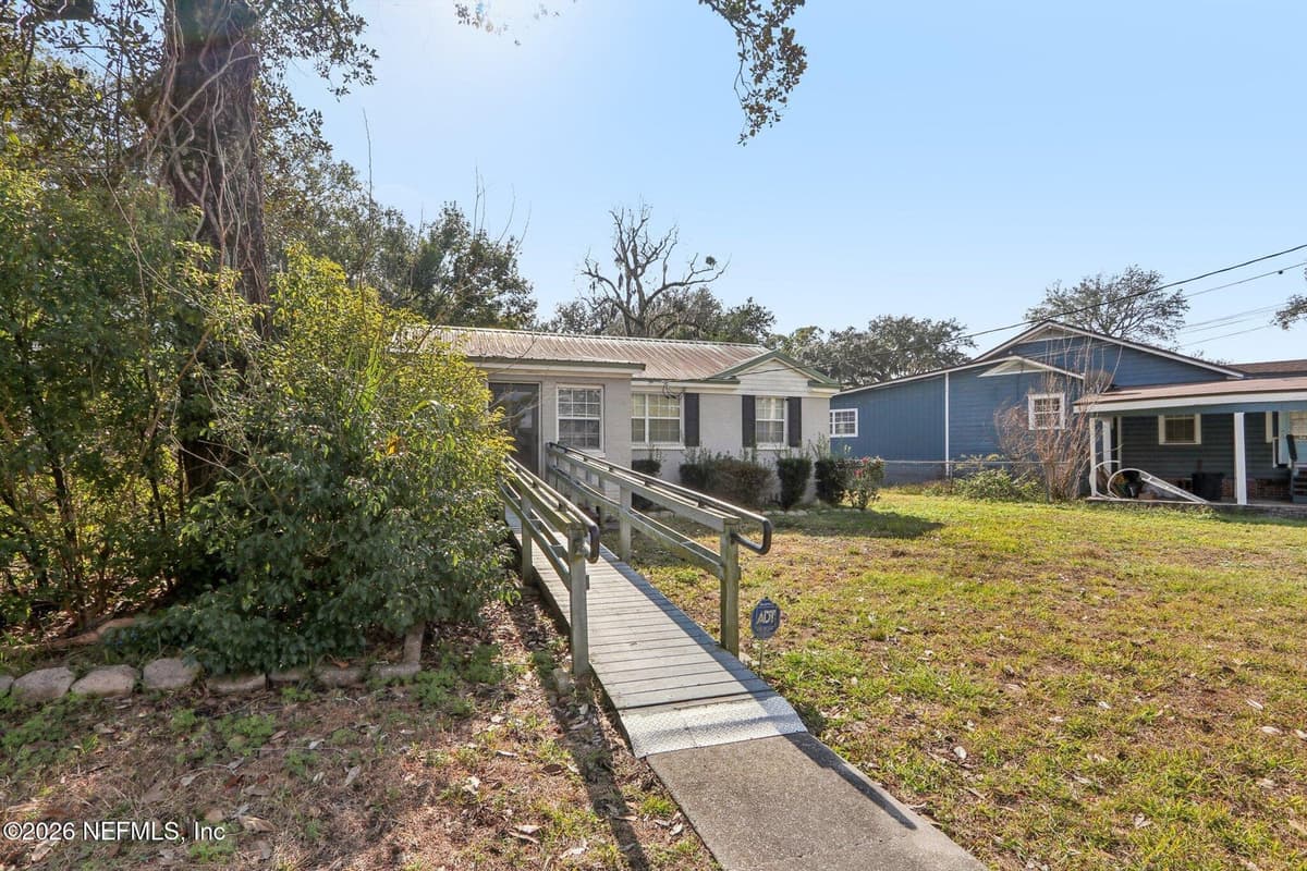 560 W 67TH Street, Jacksonville, FL 32208 2