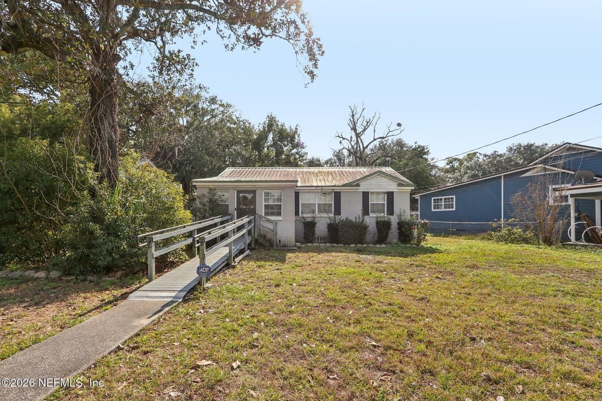 560 W 67TH Street, Jacksonville, FL 32208 3
