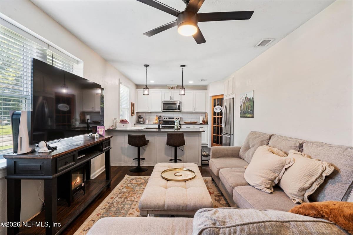 4856 CATHERINE Terrace, Jacksonville, FL 32205 3