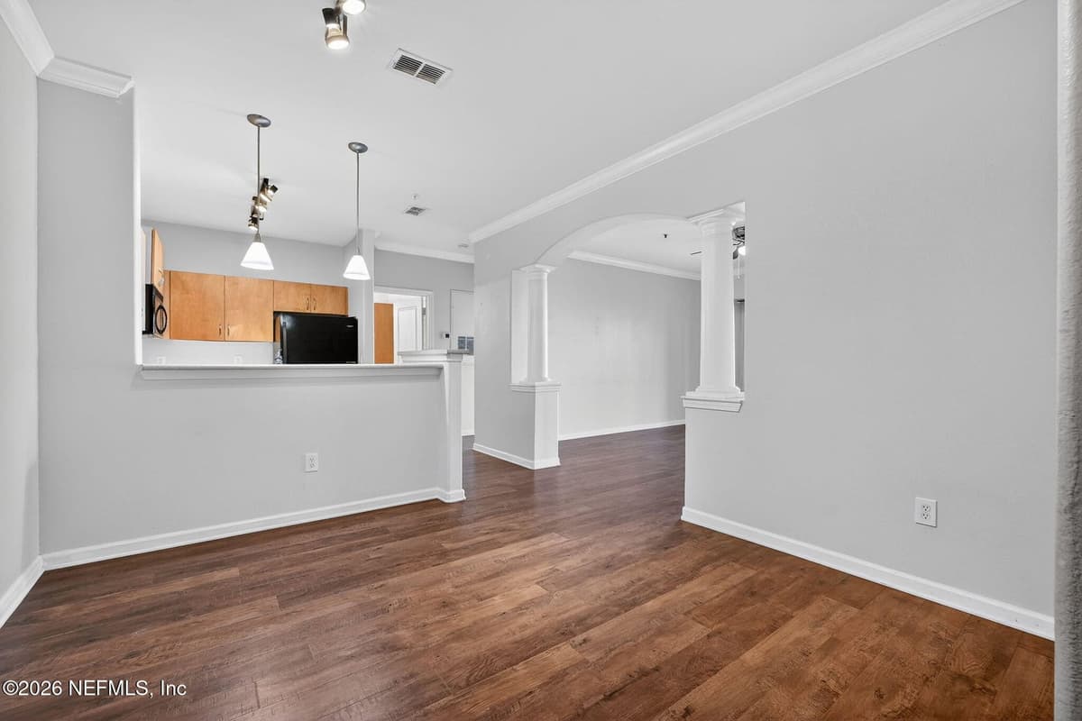 8290 GATE Parkway 707, Jacksonville, FL 32216 3