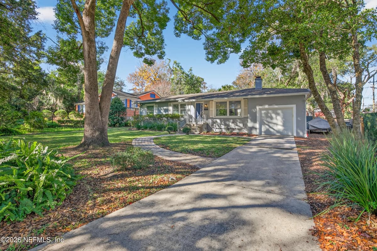1786 PINEGROVE Avenue, Jacksonville, FL 32205 3
