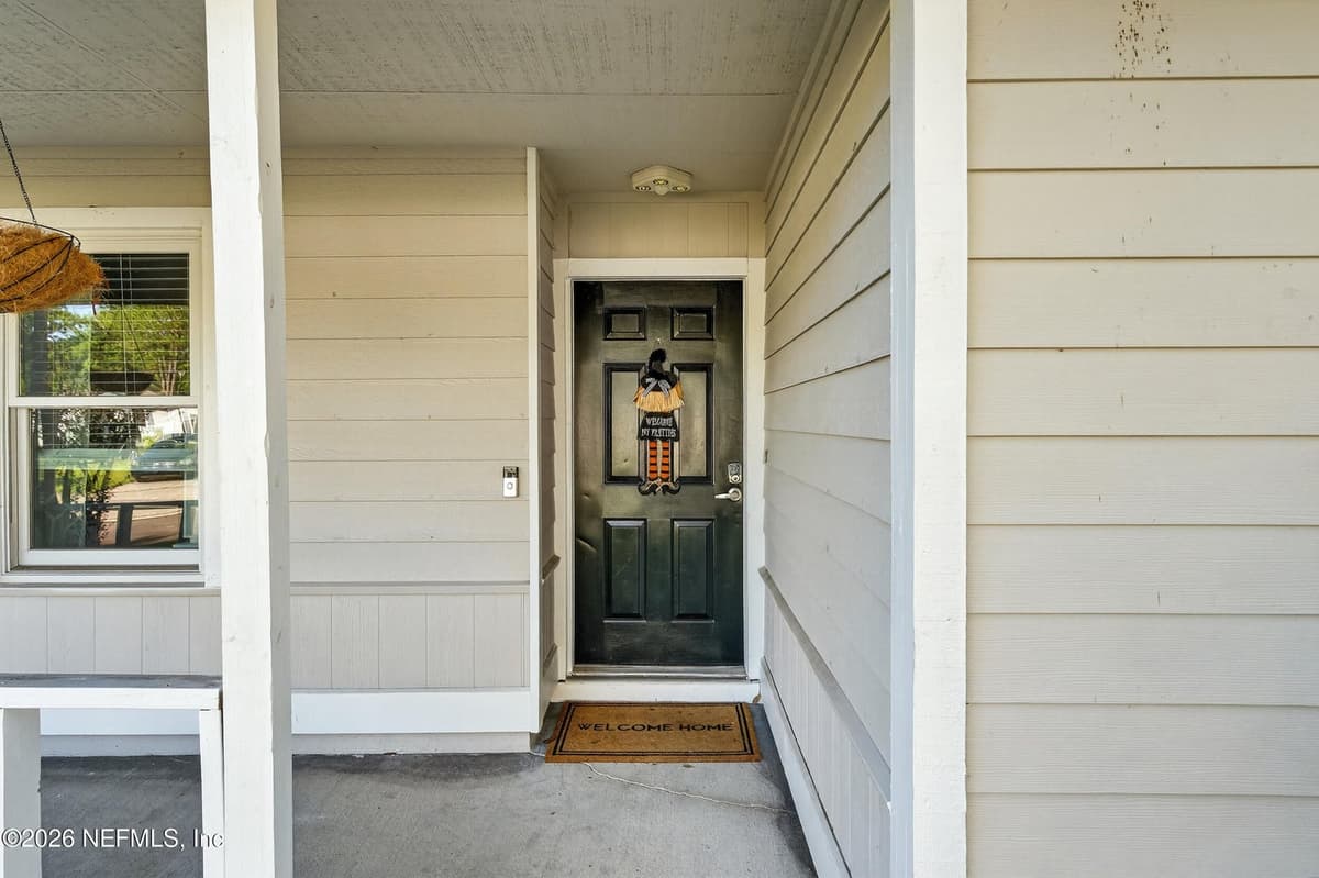 7753 W PEPPER Circle W, Jacksonville, FL 32244 2