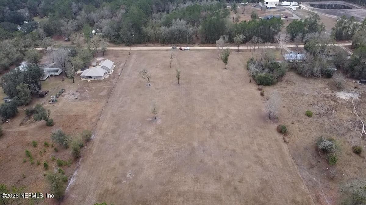 6116 JACK WILKINSON Road, Jacksonville, FL 32234 2