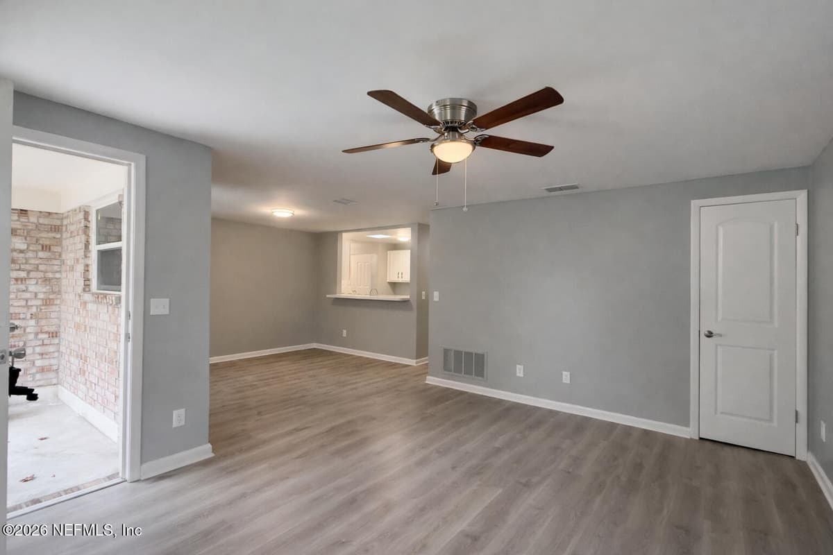 814 GREELAND Avenue, Jacksonville, FL 32221 3