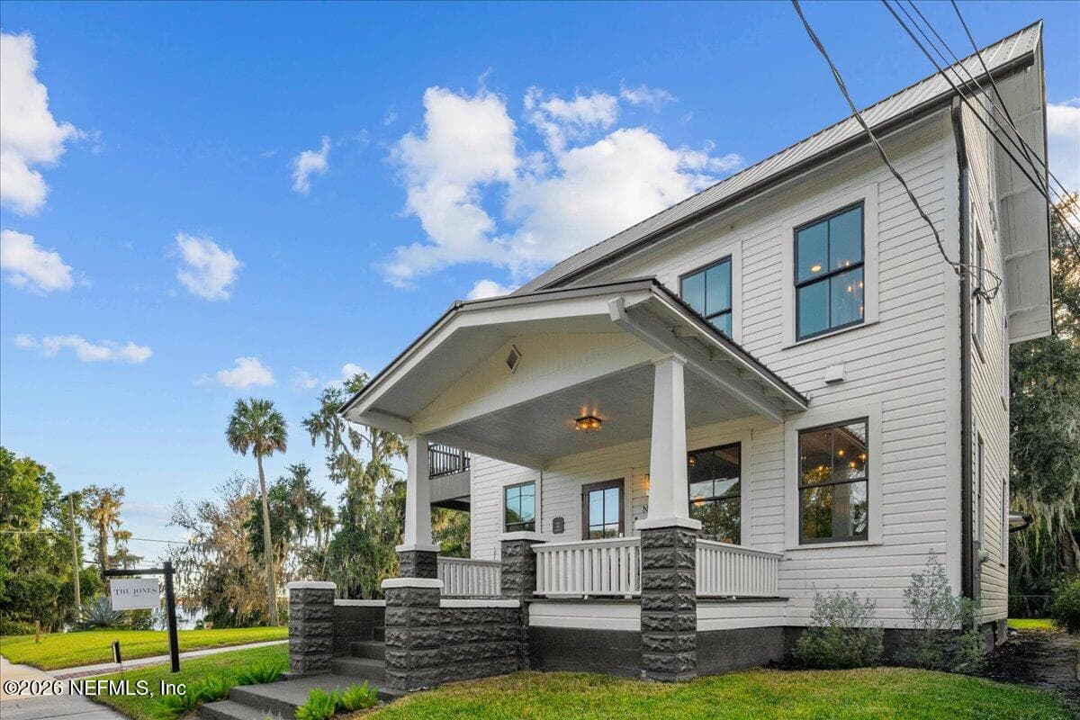 117 HOTEL Street, Palatka, FL 32177 3