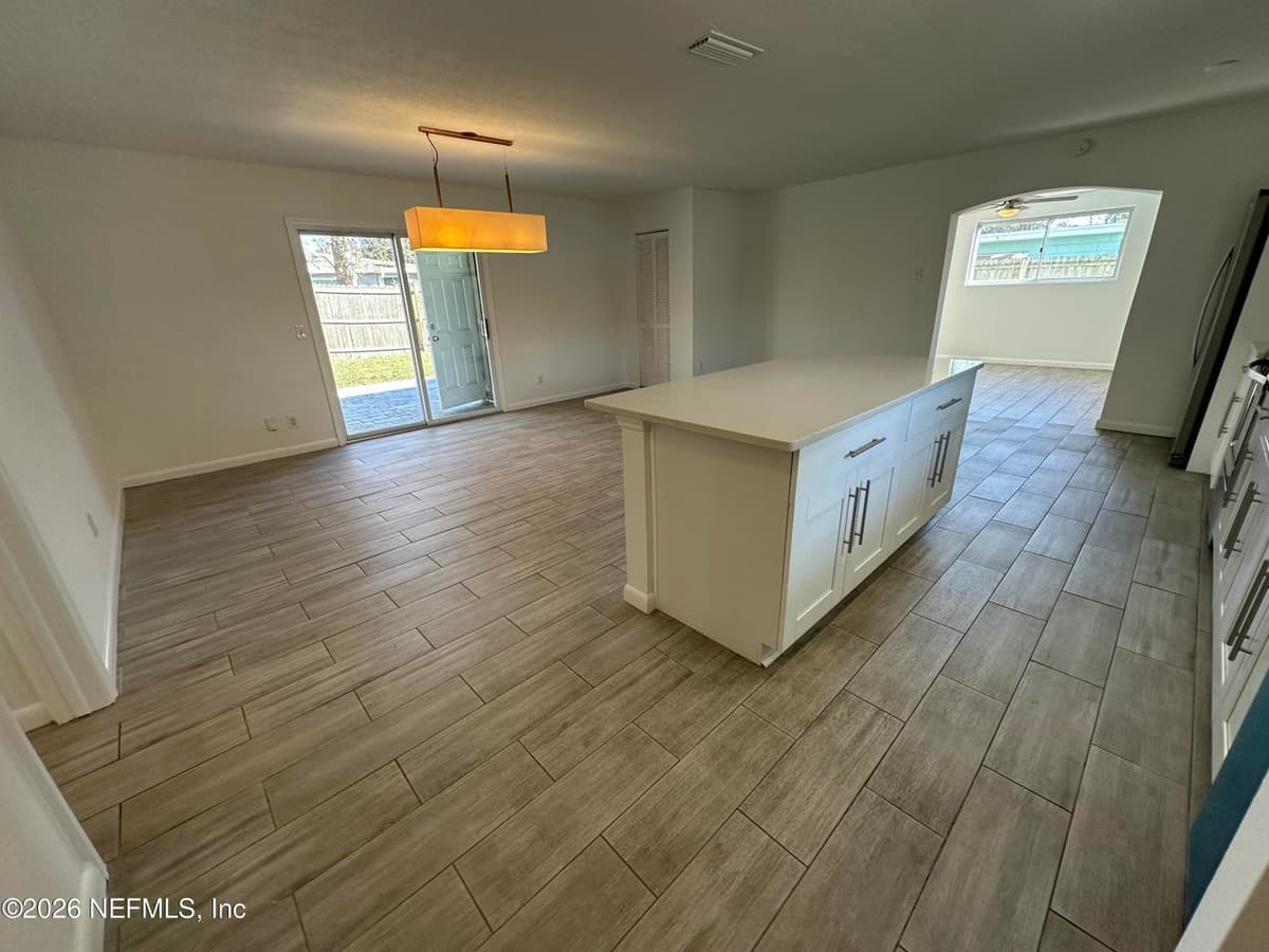 365 SARGO Road, Atlantic Beach, FL 32233 3