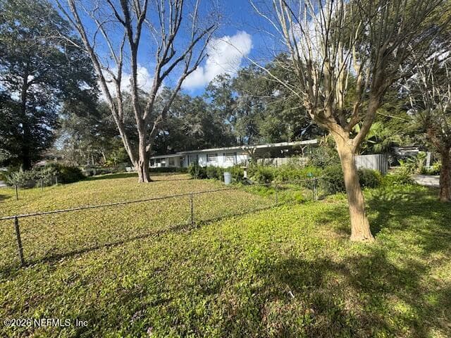 8261 BRACKRIDGE Boulevard, Jacksonville, FL 32216 2