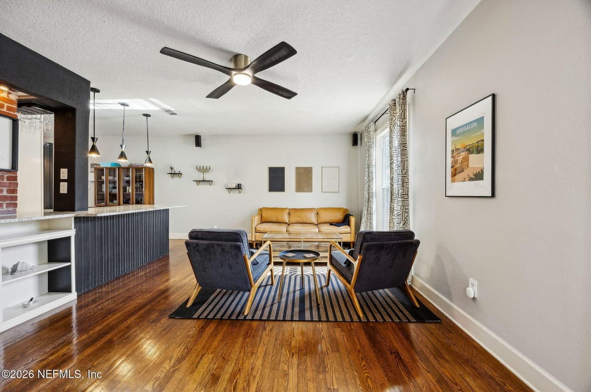 4241 LEXINGTON Avenue, Jacksonville, FL 32210 2