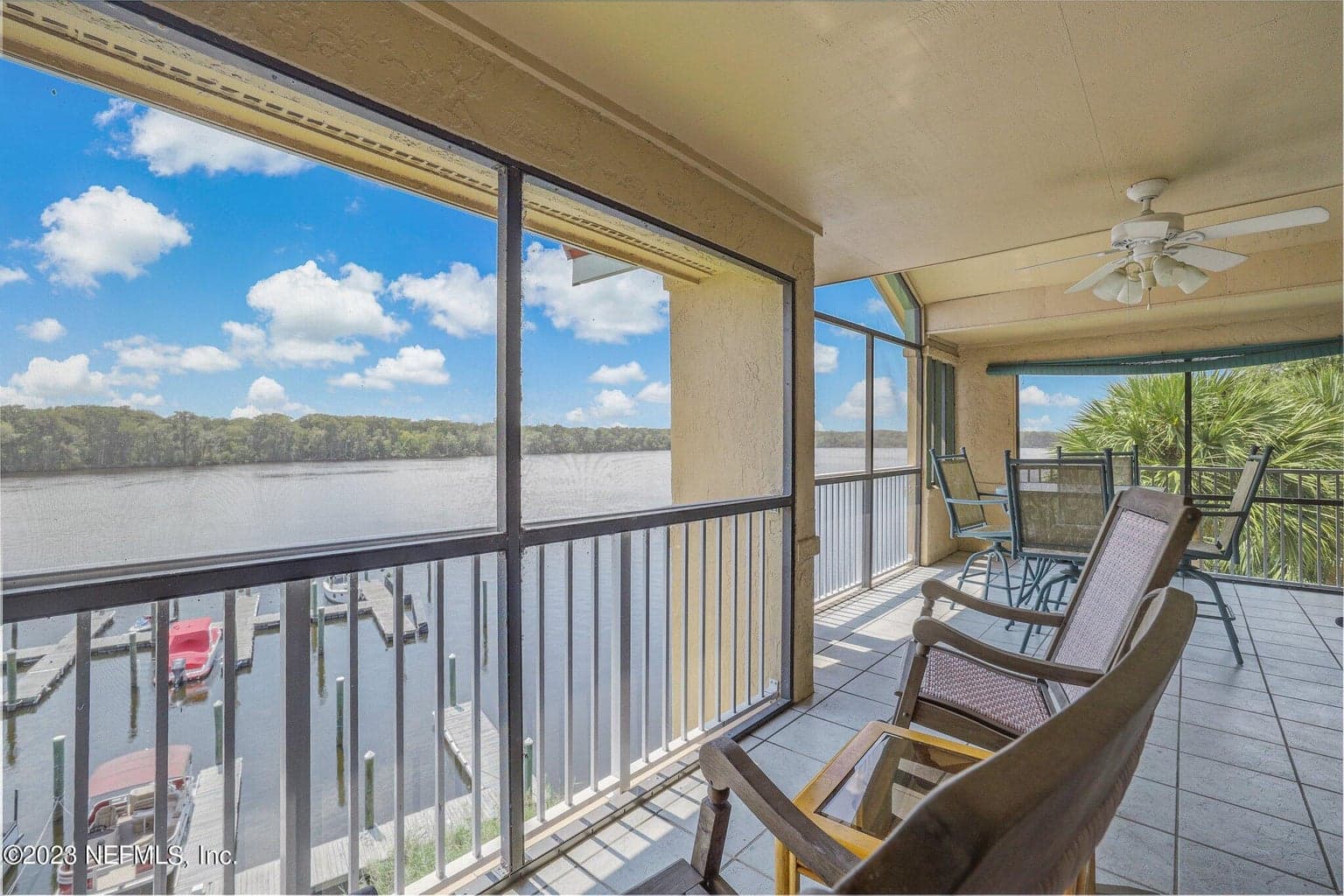 99 BROAD RIVER Place 1301, Welaka, FL 32193