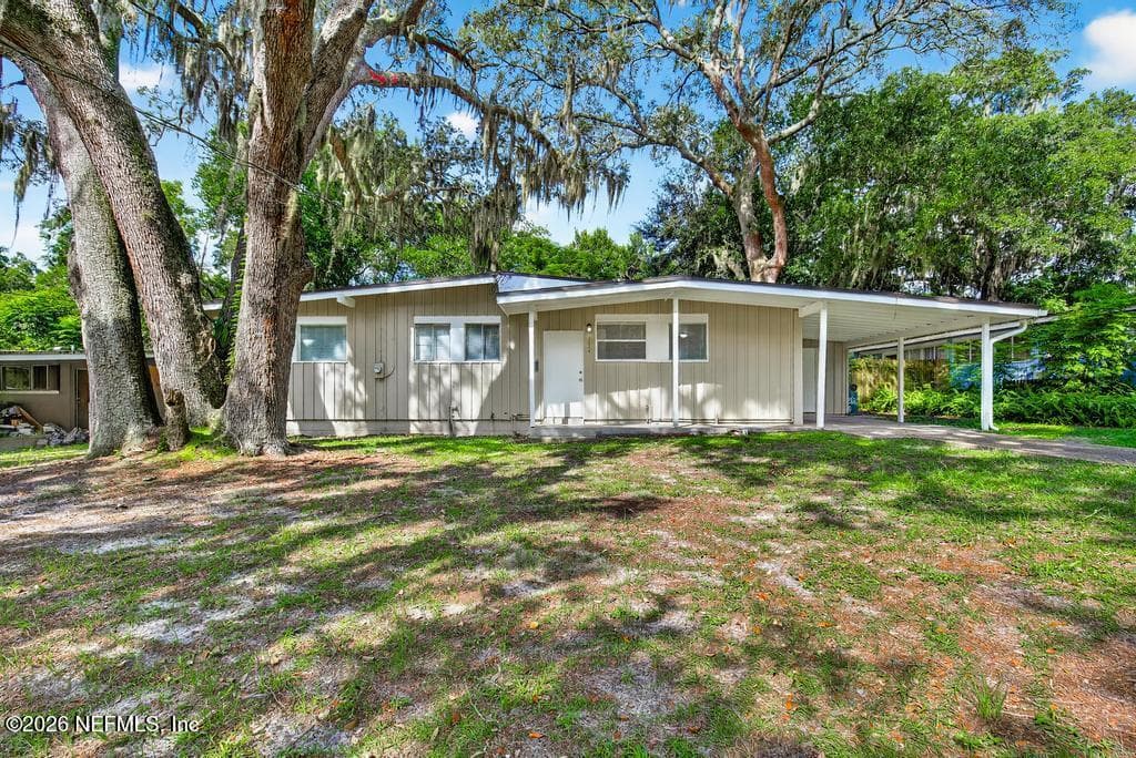 3024 KLINE Road E, Jacksonville, FL 32246