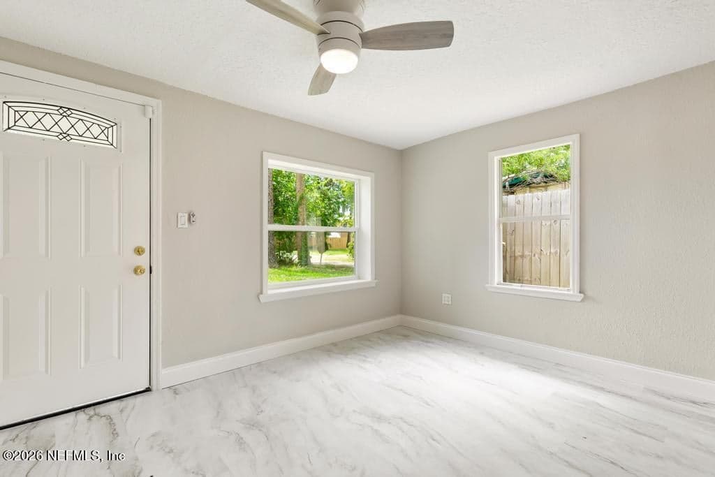 4717 PALMER Avenue, Jacksonville, FL 32210 3