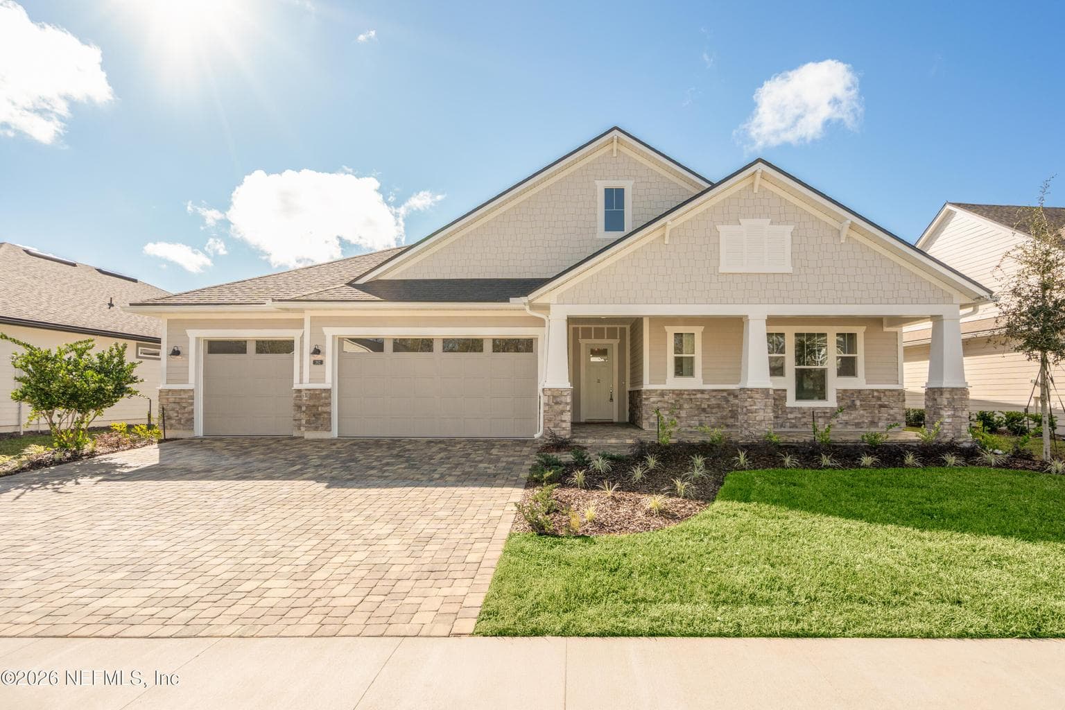 392 COURTNEY OAKS Drive, St. Augustine, FL 32092