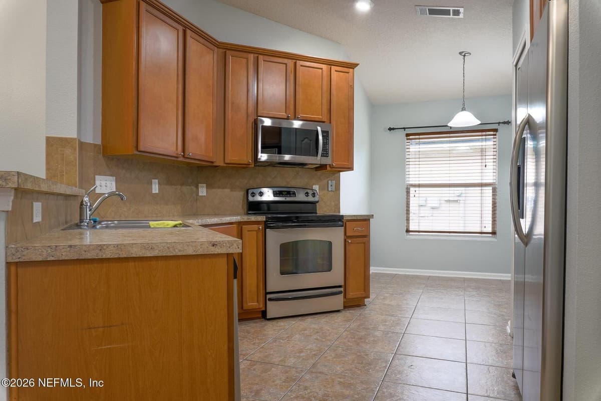 241 N ABERDEENSHIRE Drive, St. Johns, FL 32259 3