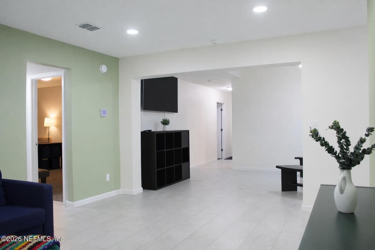 3859 ABBY Lane, Jacksonville, FL 32207 3