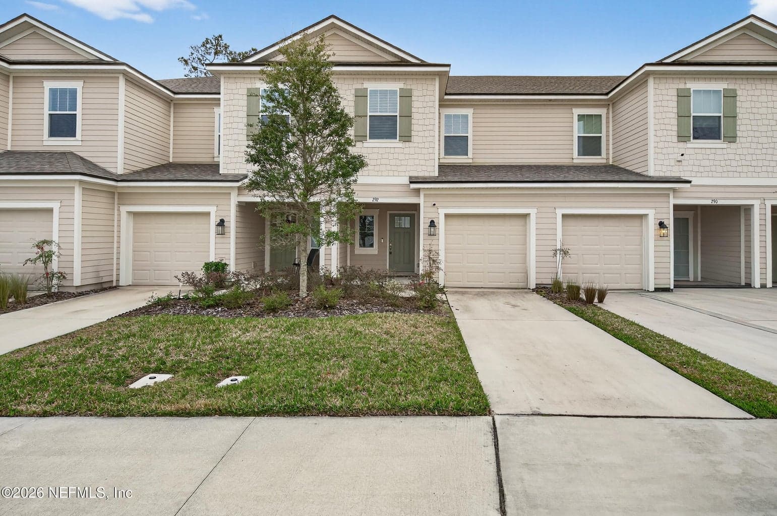 292 ANNIES Place, Jacksonville, FL 32218