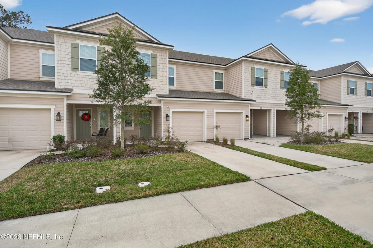 292 ANNIES Place, Jacksonville, FL 32218 2