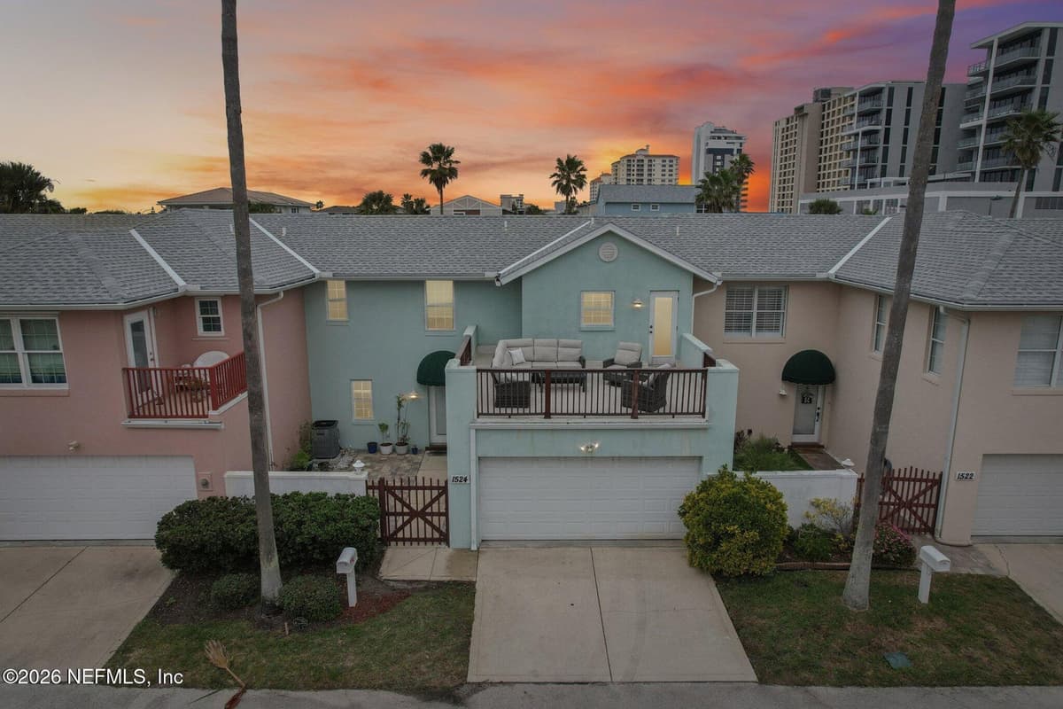 1524 1ST Street S, Jacksonville Beach, FL 32250 3