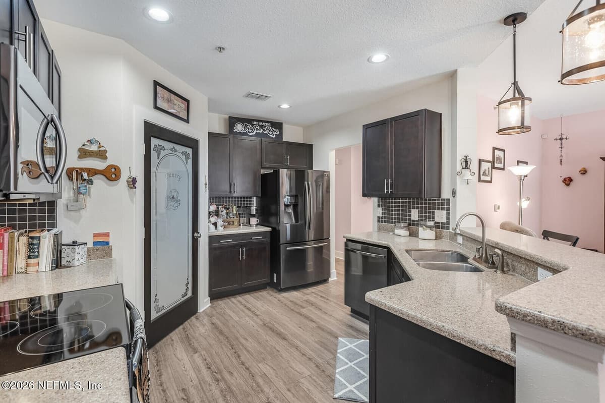 625 OAKLEAF PLANTATION Parkway 312, Orange Park, FL 32065 2