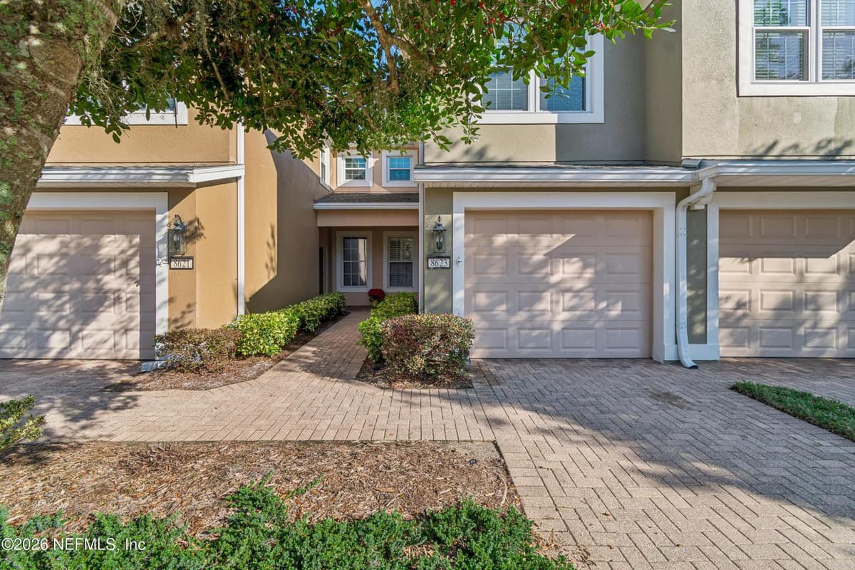 8623 LITTLE SWIFT Circle 29G, Jacksonville, FL 32256 2