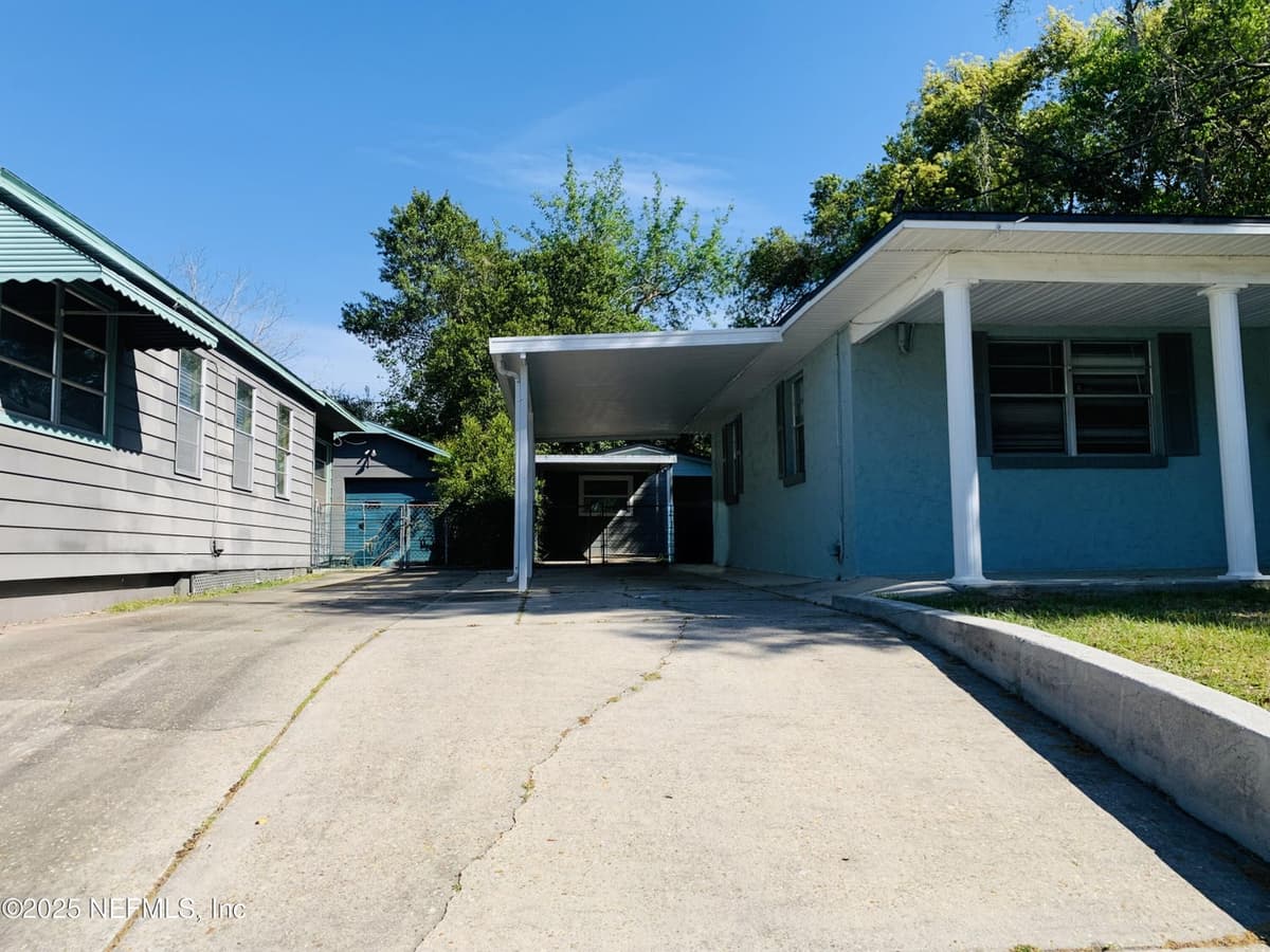 5133 PALMER Avenue, Jacksonville, FL 32210 2