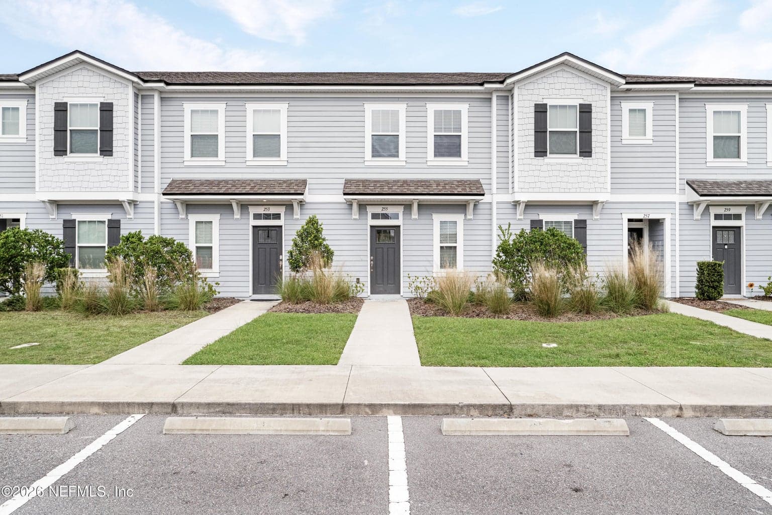 255 ANNIES Place, Jacksonville, FL 32218