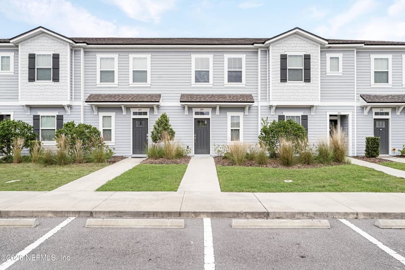 255 ANNIES Place, Jacksonville, FL 32218