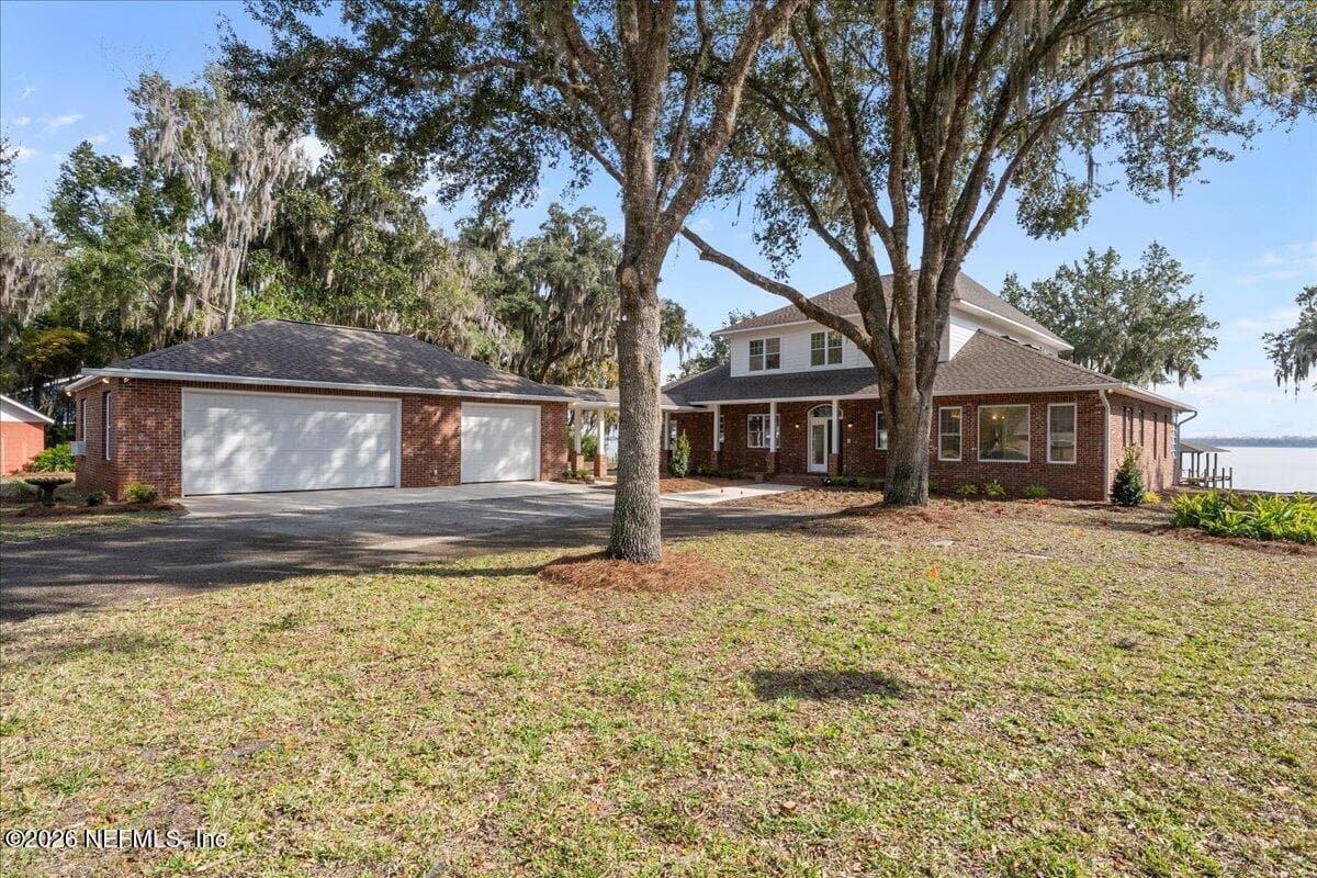 533 W RIVER Road, Palatka, FL 32177 3