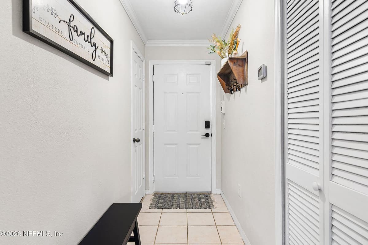 7800 POINT MEADOWS Drive 238, Jacksonville, FL 32256 2