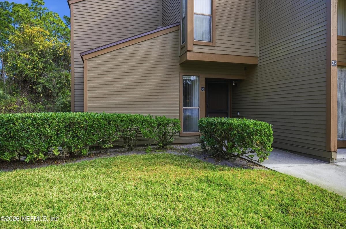 31 OXFORD Lane, Palm Coast, FL 32137 2