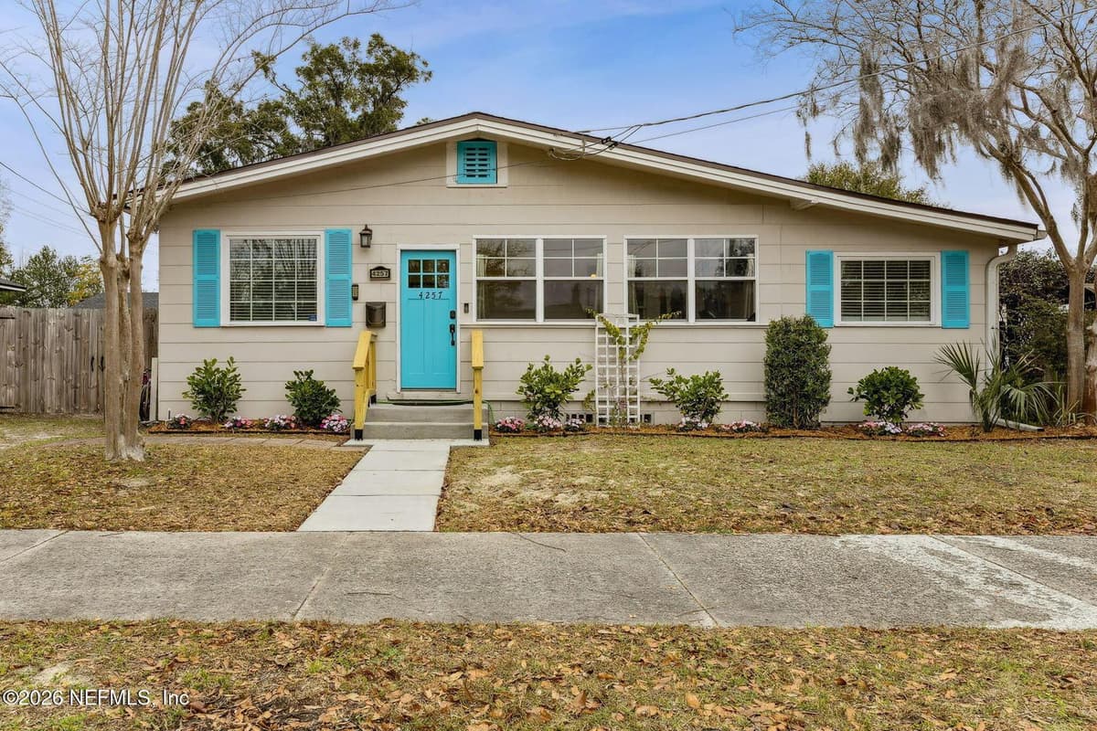 4257 BEVERLY Avenue, Jacksonville, FL 32210 2