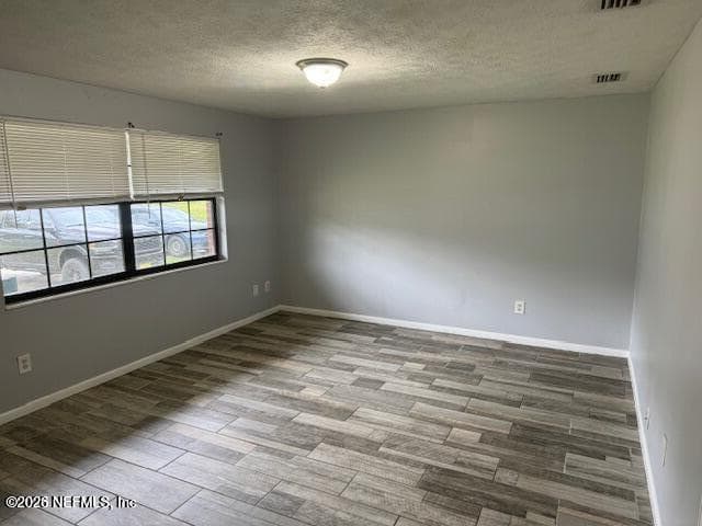 5332 COLONIAL Avenue, Jacksonville, FL 32210 2