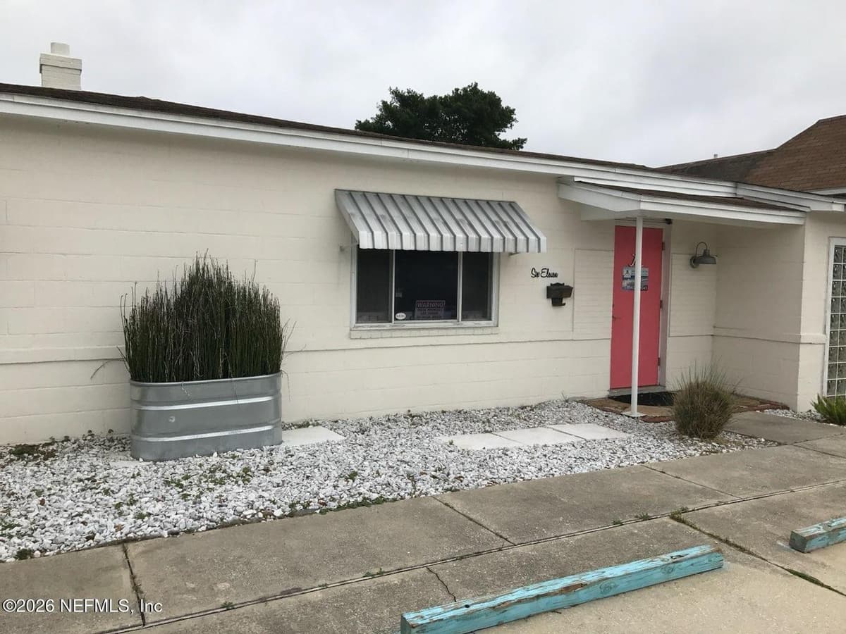 611 4TH Street N, Jacksonville Beach, FL 32250 2