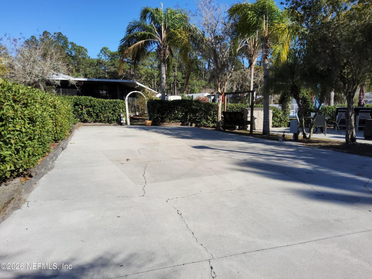 1074 FRONT ST. #50B Street, Welaka, FL 32193 2