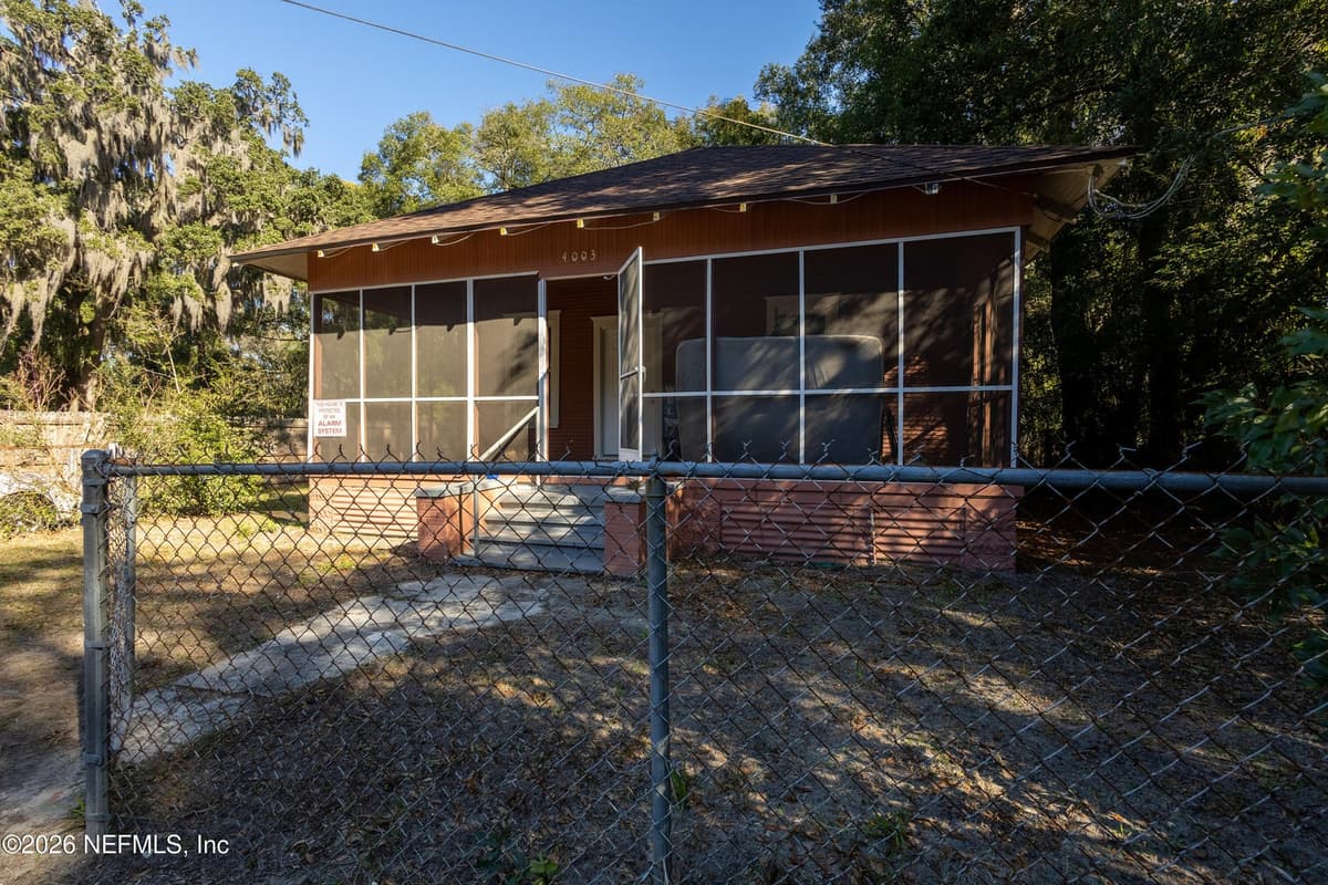 4003 WALNUT Street, Jacksonville, FL 32206 2