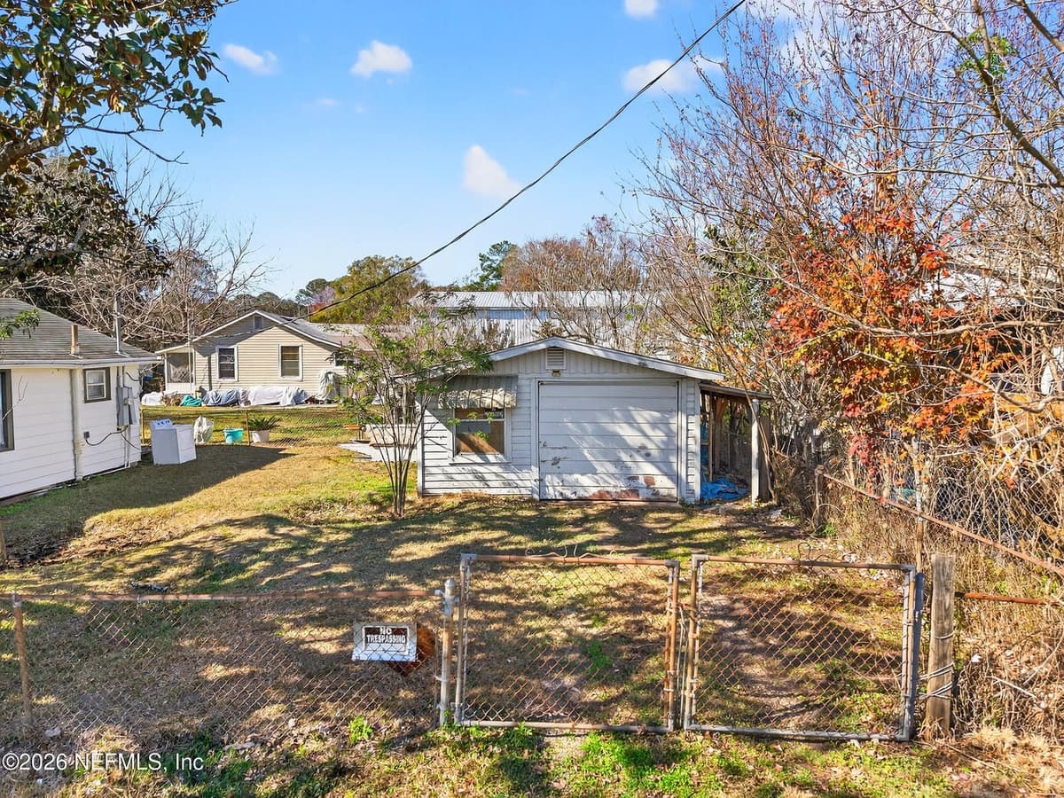 5021 SHANNON Avenue, Jacksonville, FL 32254 3