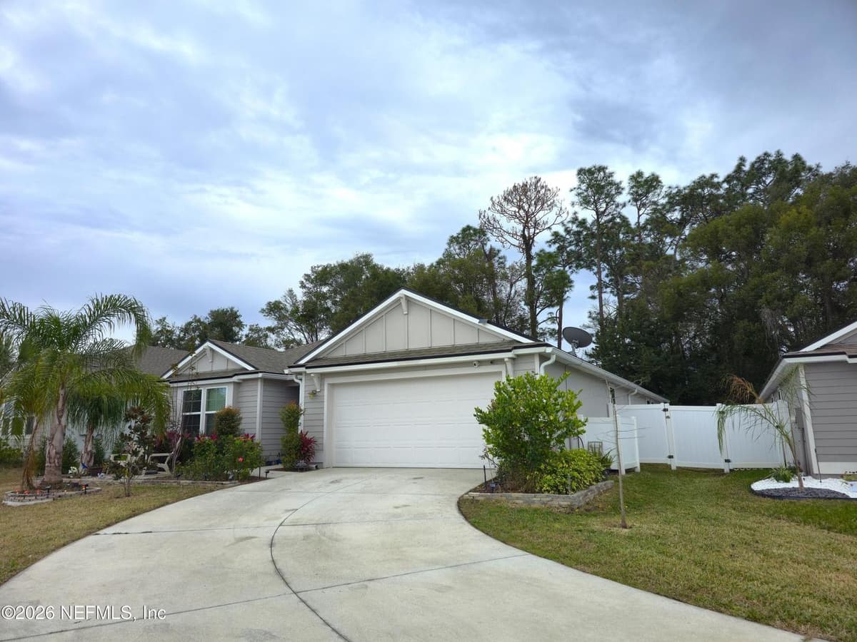 3196 LITTLE KERN Lane, Jacksonville, FL 32226 2