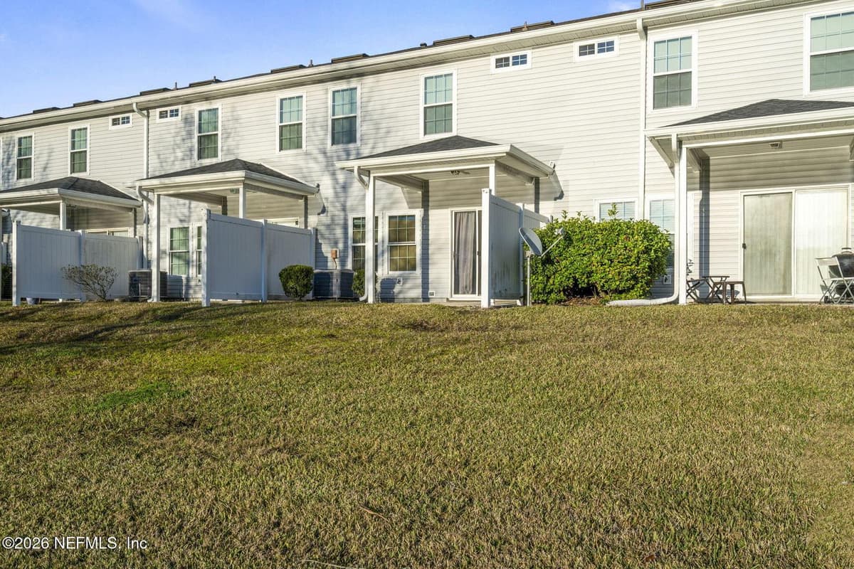 1827 BISCAYNE BAY Circle, Jacksonville, FL 32218 2