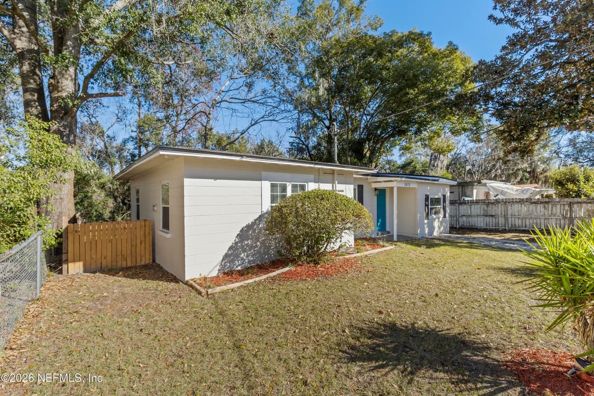 5873 OAKLANE Drive, Jacksonville, FL 32244 3