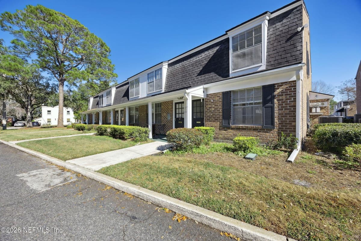 4358 TIMUQUANA Road 214, Jacksonville, FL 32210 2