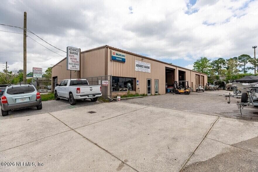 9451 CRAVEN Road, Jacksonville, FL 32257 2
