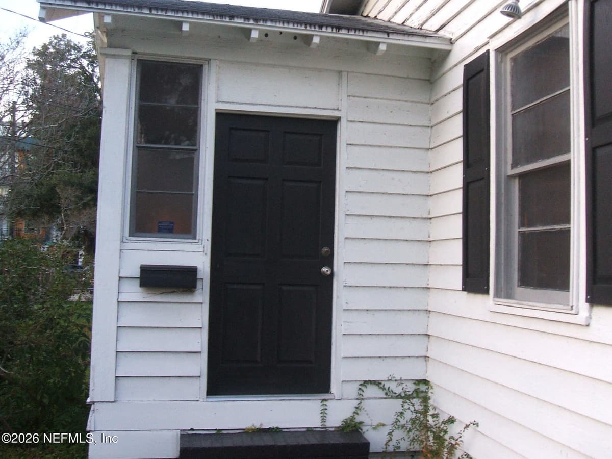 2325 BETHUNE Avenue, Jacksonville, FL 32207 3
