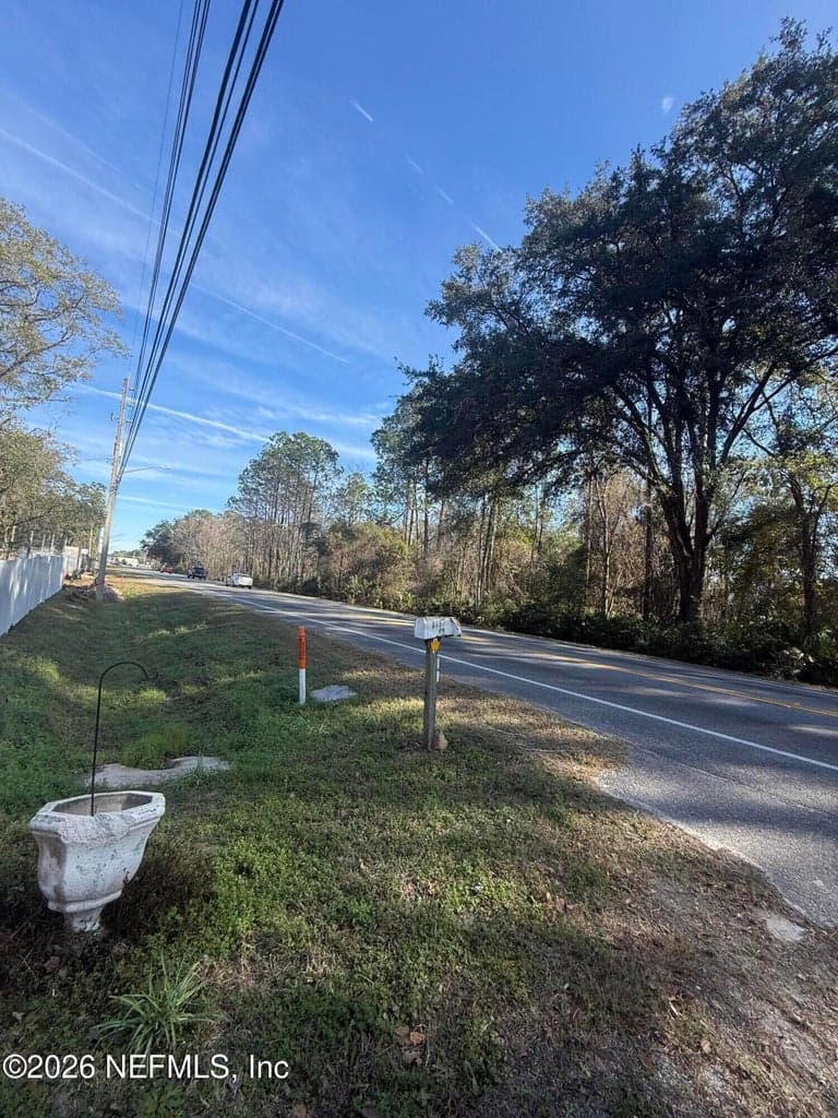 8657 W BEAVER Street, Jacksonville, FL 32220 3